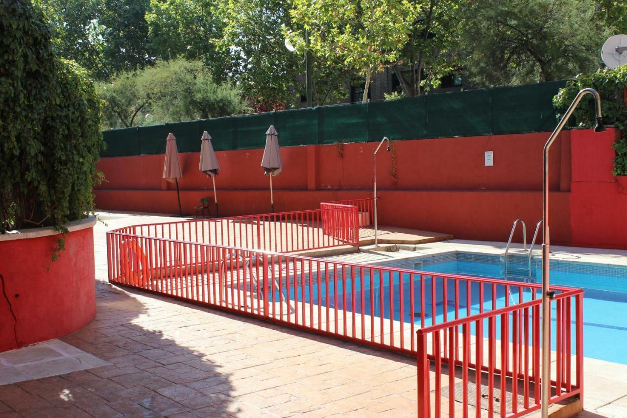 Vivienda Familiar Con Jardin Junto A Ifema Appartement Madrid